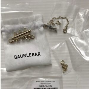 ✨Innovative BaubleBar Build Your Own Necklace Clasp + 2" & 4" Necklace Extender✨